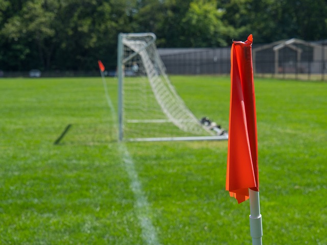 球迷至今难 球迷至今难